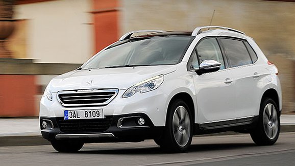 TEST Peugeot 2008 1.6 e-HDi – Do města i lesa