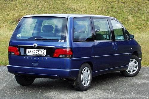 Peugeot 806