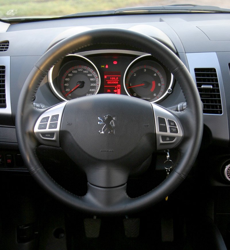 Peugeot 4007