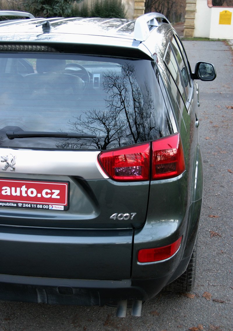 Peugeot 4007