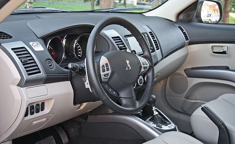 Peugeot 4007