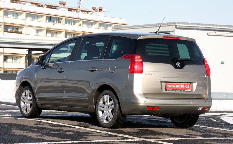 Peugeot 5008