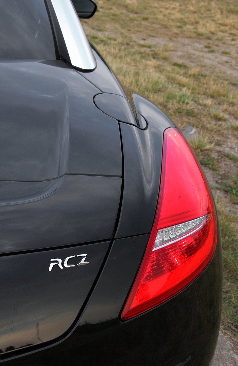 Peugeot RCZ