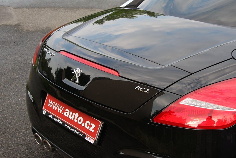 Peugeot RCZ