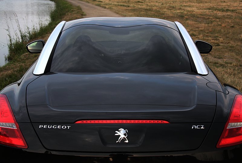 Peugeot RCZ