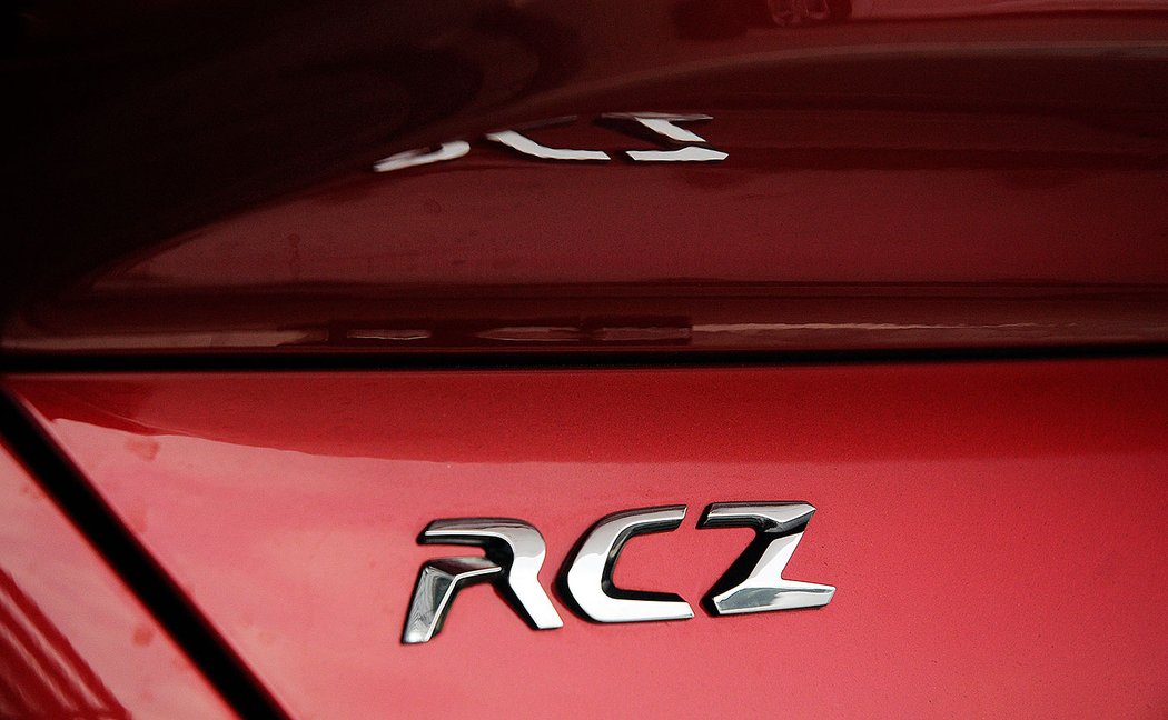 Peugeot RCZ