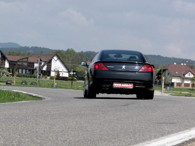 Peugeot 407