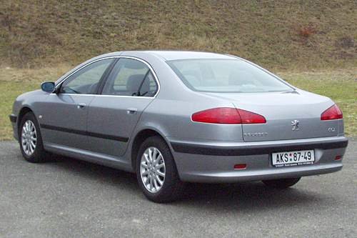 Peugeot 607