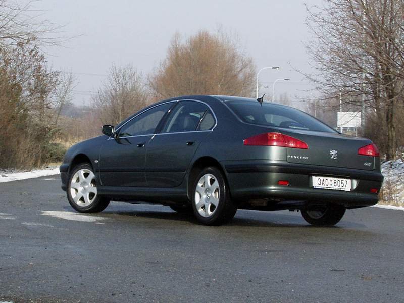 Peugeot 607