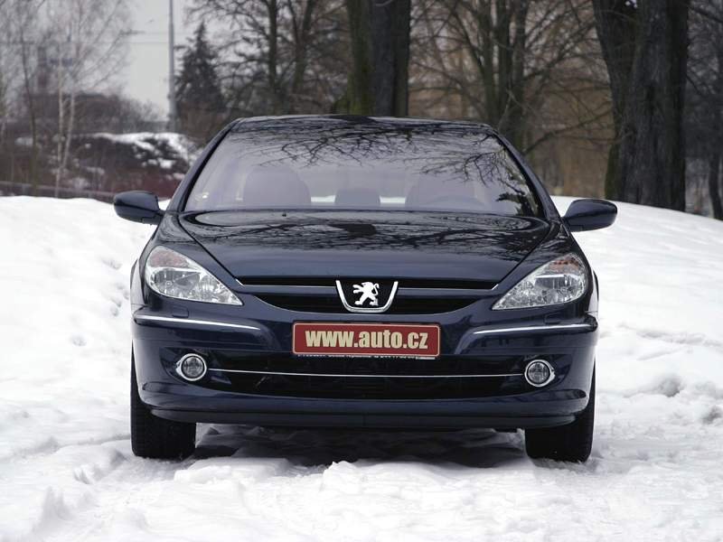 Peugeot 607