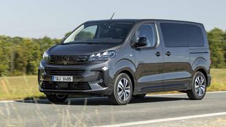 Peugeot Traveller Allure Standard Peugeot Traveller Allure Standard