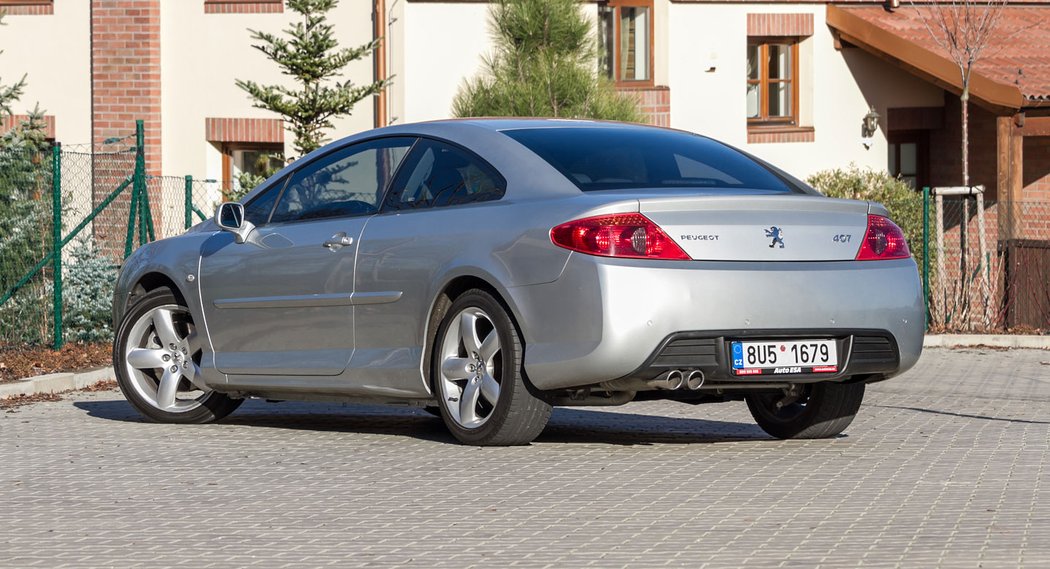 Peugeot 407