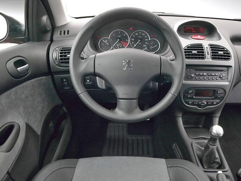 Peugeot 206 3D (2003)