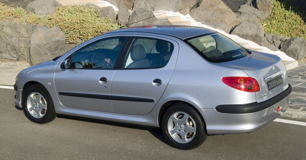 Peugeot 206 Sedan (2006)