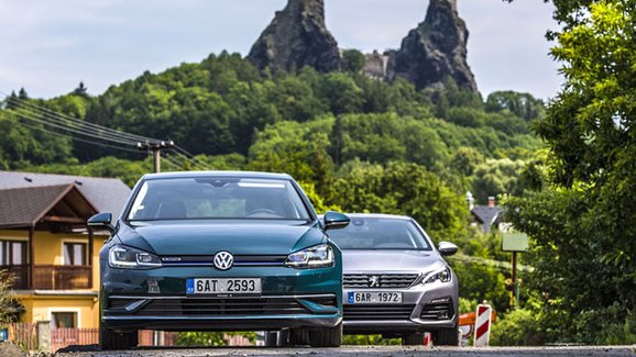 TEST Peugeot 308 1.5 BlueHDi vs. VW Golf 1.5 TSI – Diesely v troskách? Nevypadá to...