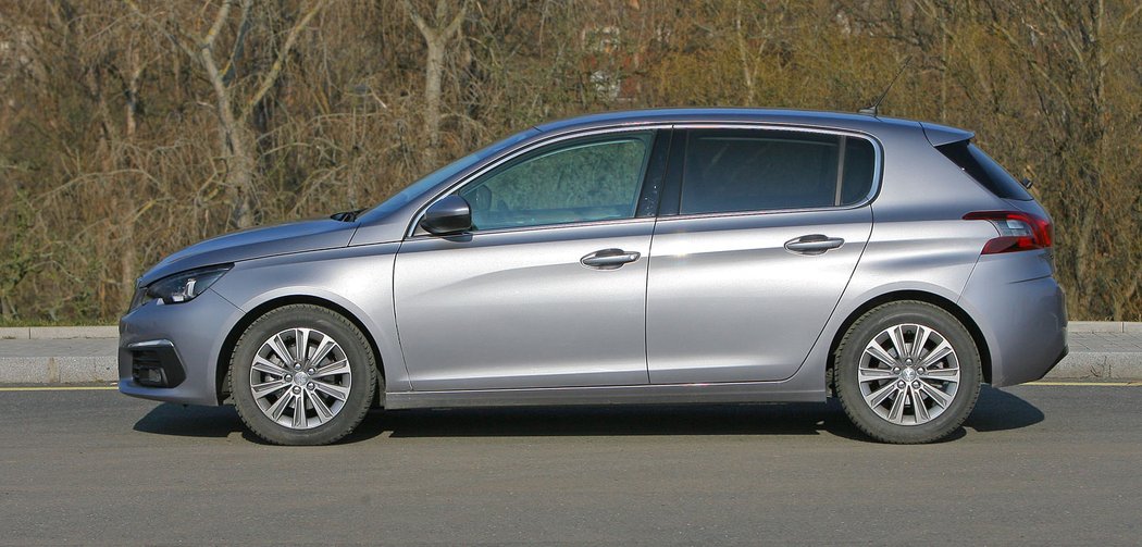 Peugeot 308 1.5 BlueHDi