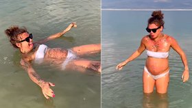 Těhotná Řachanda Pfauserová: Testovala fyzikální zákony v Mrtvém moři!