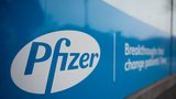 Nový lék od Pfizeru funguje i na omikron, potvrdily testy. Do ČR zamíří 50 tisíc dávek