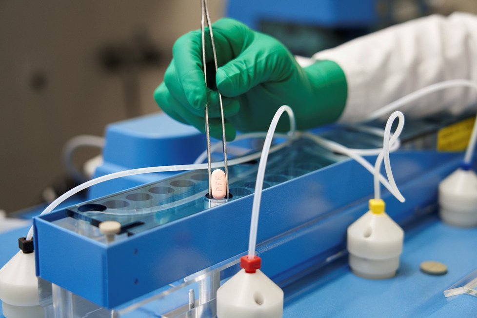 Pilulka proti covidu od společnosti Pfizer (16. 11. 2021) Pilulka proti covidu od společnosti Pfizer (16. 11. 2021)