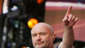 Phil Collins po operaci: Nemá cit v rukách