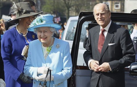 Manžel britské královny si dělal legraci z invalidy!