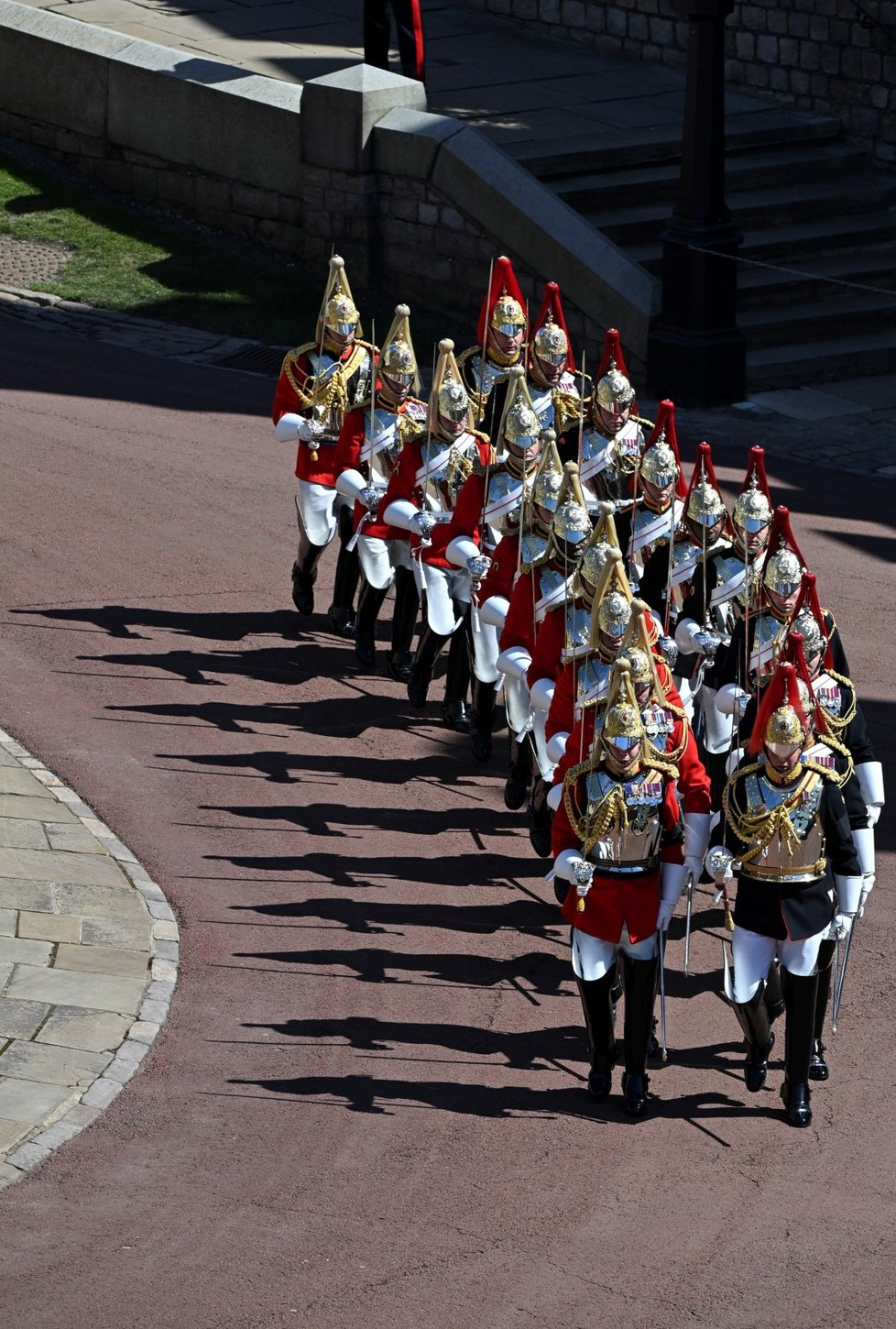 Vojenský průvod na pozemcích Windsoru