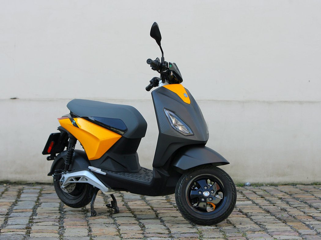 Piaggio 1 Active