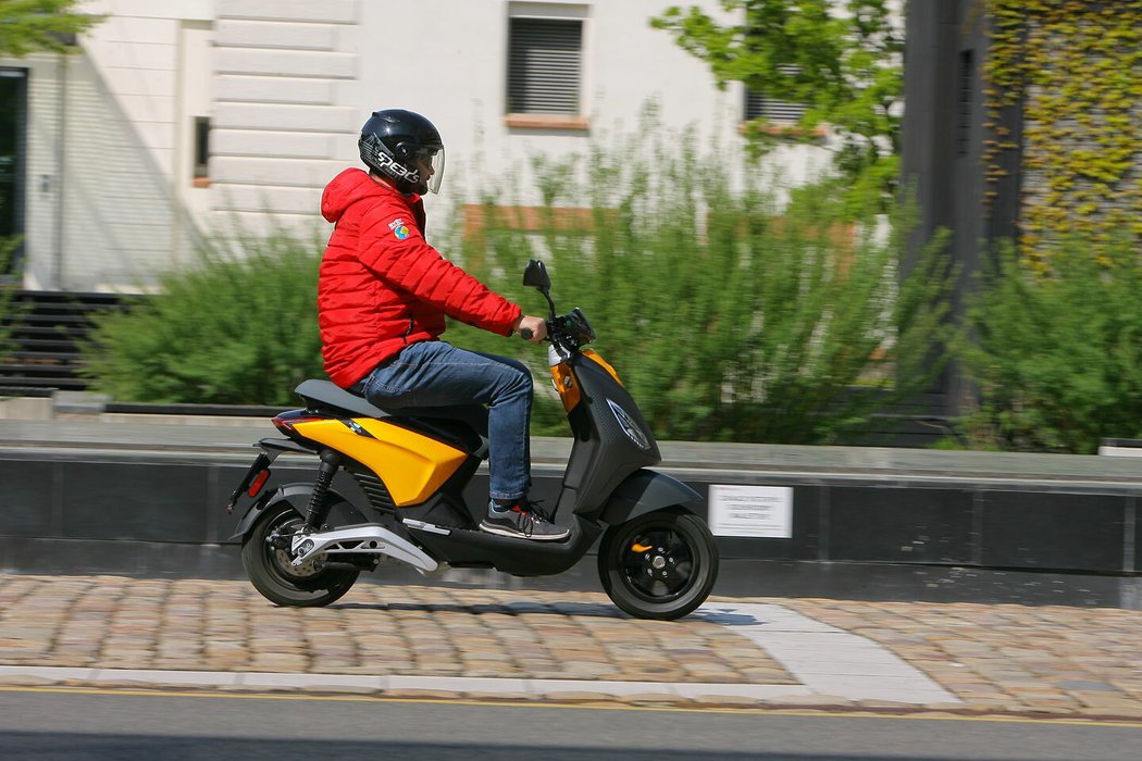 Piaggio 1 Active