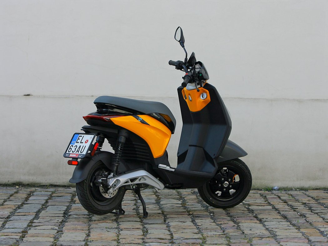 Piaggio 1 Active