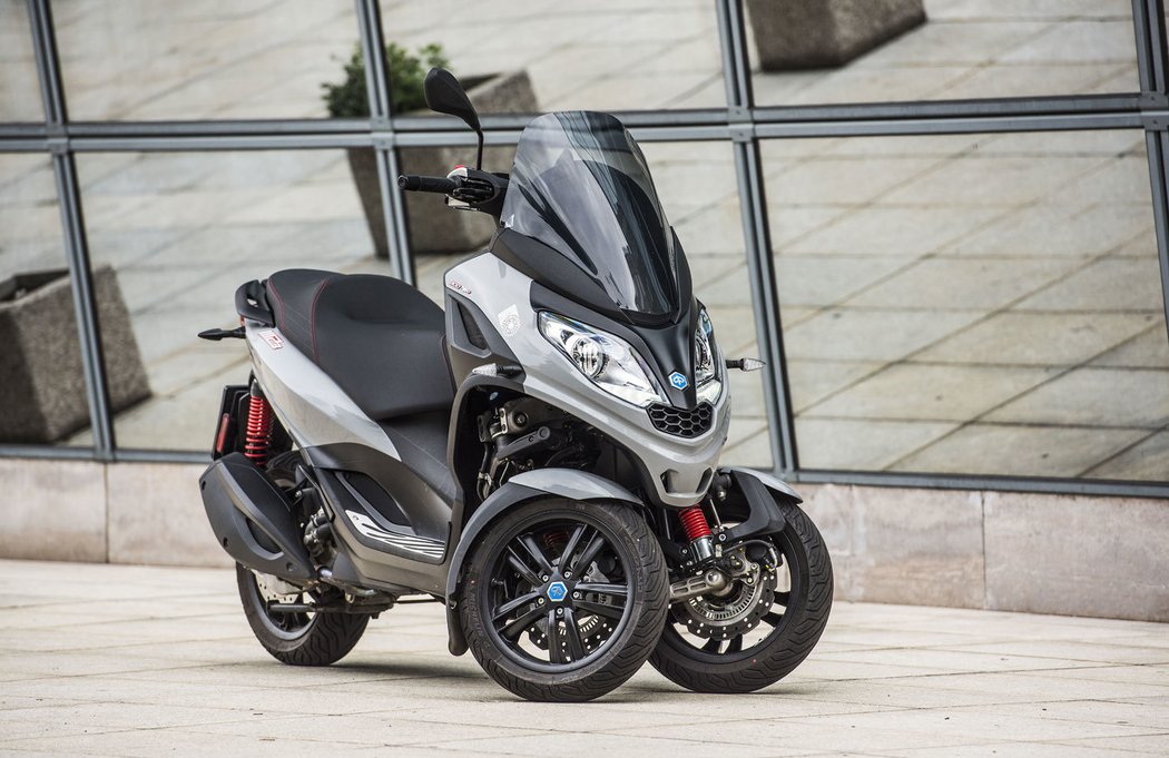 Piaggio MP3 300 HPE Sport