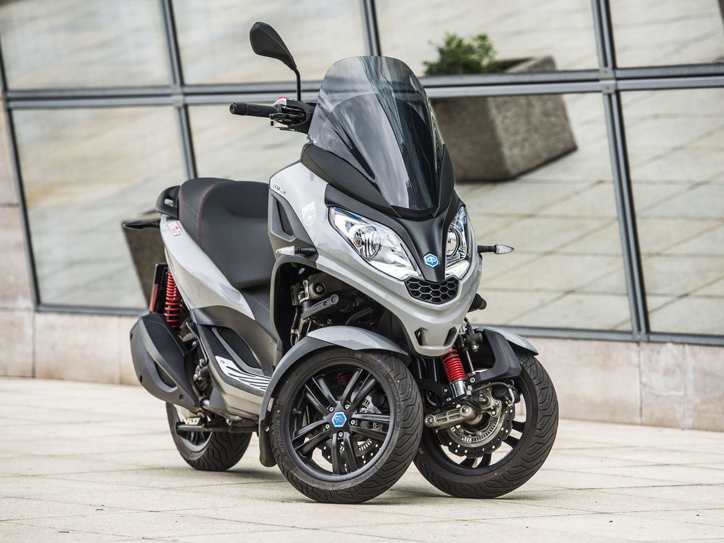 Piaggio MP3 300 HPE Sport