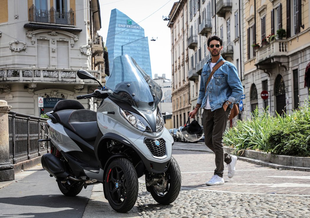 Piaggio MP3