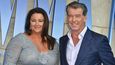 Pierce Brosnan a Keely Shaye Smith