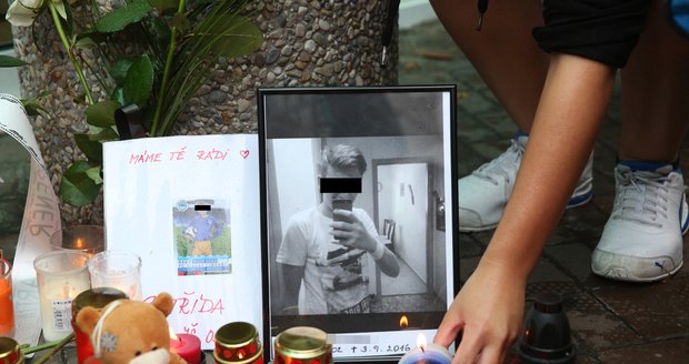 Proč Adam (†14) zemřel? Policie zkoumá bezpečnostní opatření bazénu