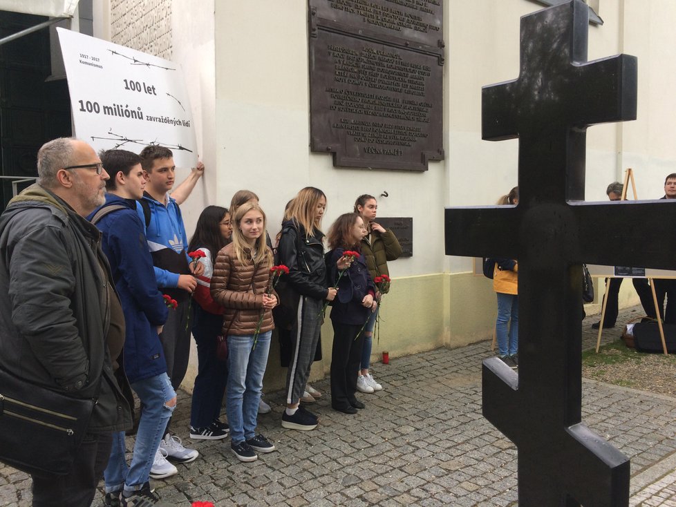 Pieta k uctění obětí stalinského teroru se 10. května 2019 konala také v pravoslavné části Olšanských hřbitovů.