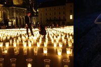 Zemanova pieta za oběti covidu: 30 tisíc svíček zkroutilo kelímky od piva