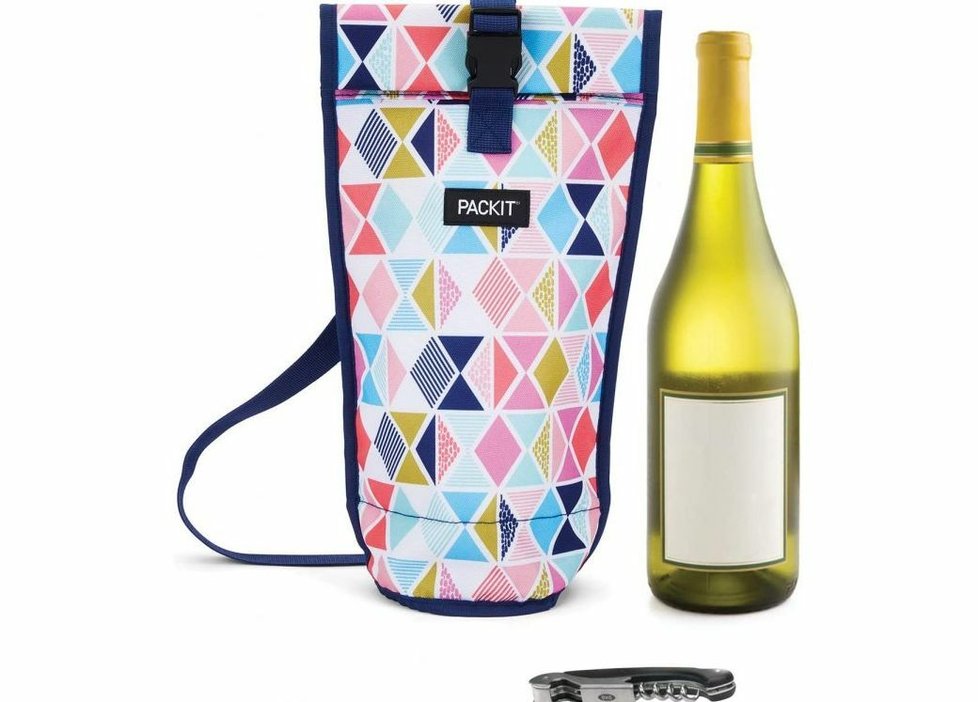 Chladící taška na víno Wine Bag PACKiT, 649 Kč, www.northshop.cz.