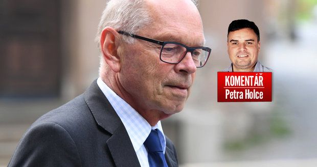 Komentář: Mrtvý muž ANO ministrem financí? Tečka za fraškou patří Babišovi