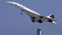 Nadzvukové dopravní letadlo Concorde. Éra těchto vládců oblohy skončila po havárii v roce 2000, při níž zahynulo 113 lidí.