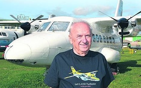 Stanislav Sklenář a legendární kunovický Let L-410 Turbolet.