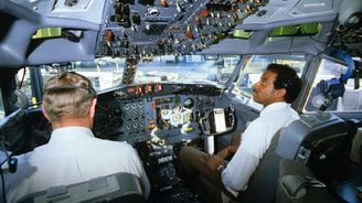 Aerolinky budou potřebovat dvojnásobek pilotů, už teď ale nemají kde brát