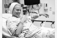 Zpěvačka Pink byla v nemocnici: Vyoperovali jí žlučníkové kameny!