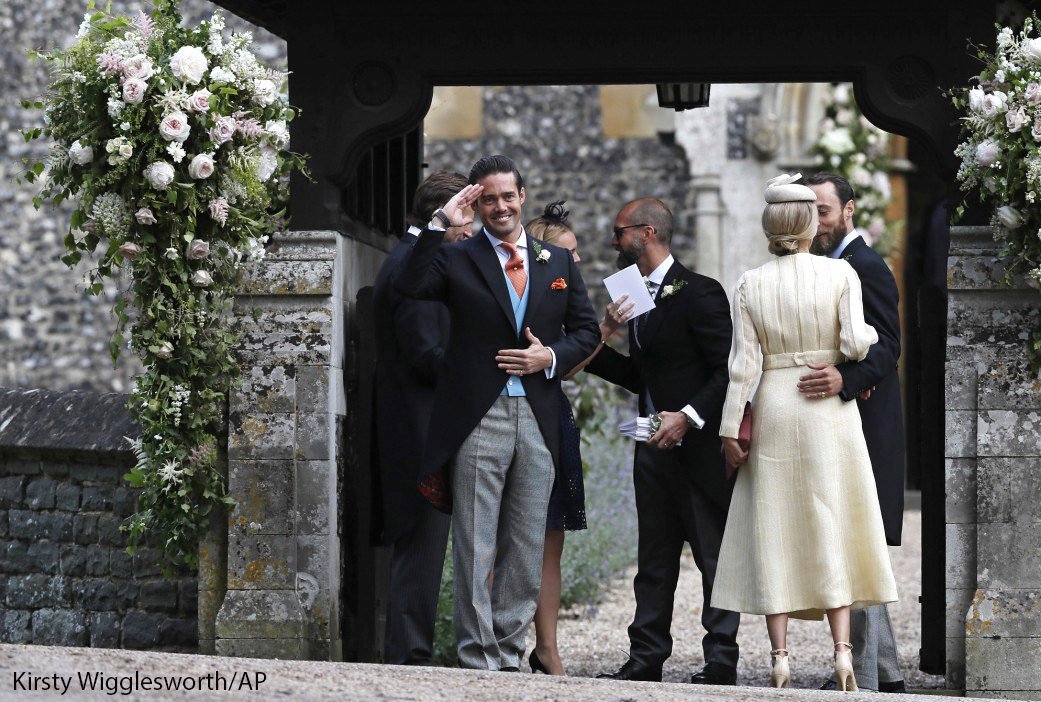 Spencer Matthews, James Middleton a Donna Air před kostelem St Mark&#39;s Church 