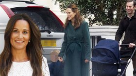 Pippa Middleton na procházce s rodinou