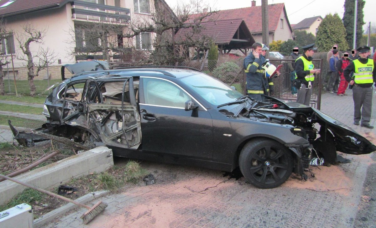 V tomto voze jel Holub v obci 110 km/h a zabil Kačenku.