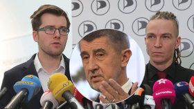 Babiš označil Piráty za „kluky“. Poslancům doporučil studium a slíbil, že to za ně „odmaká“.