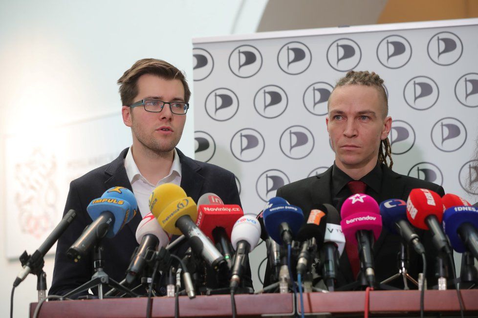 Zleva: Jakub Michálek, Ivan Bartoš