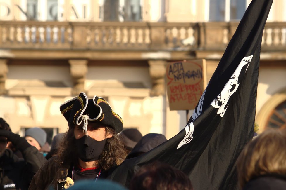 Demonstraci za svobodný internet pořádají Piráti na pražském Klárově