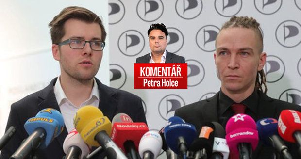 Komentář: Piráti se ničí v přímém přenosu. Připomínají „sektu ambiciózních dětí“