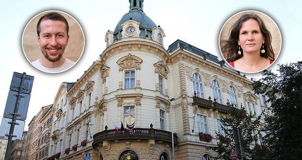 Na radnici Prahy 3 probíhá spor mezi Pirátem Štěpánem Štréblem a Janou Belecovou, kterou chtějí odvolat z funkce radní